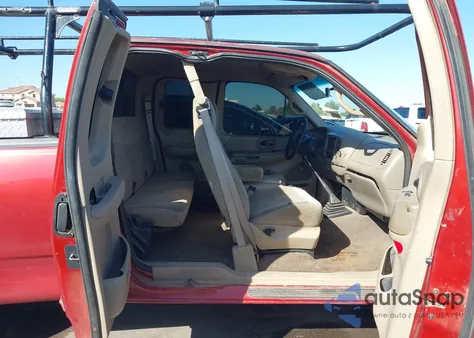 2000 Ford F-150 Work Series/Xl/Xlt from USA, damaged, VIN 1FTZX1726YKA06594